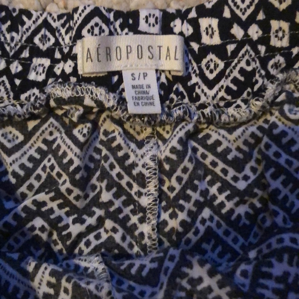 Patterned shorts - Picture 3 of 3